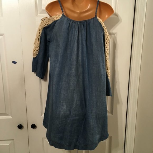 Umgee Cold Shoulder Blue Dress With Crochet Sleeves - Picture 5 of 7